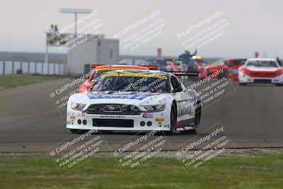 media/Jan-18-2026-CalClub SCCA (Sun) [[8bc6468723]]/Group 5 Race/Turn 1/